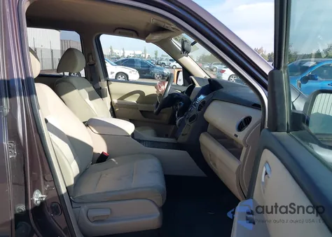 2014 Honda Pilot Lx z USA, uszkodzony, nr VIN 5FNYF3H2XEB012108